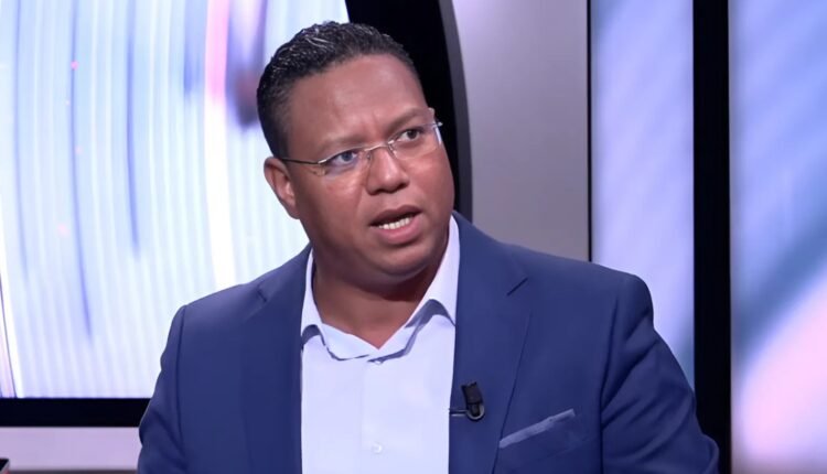 دور-الإعلام-ووسائل-التواصل-الاجتماعي-في-بناء-الوعي-المجتمعي