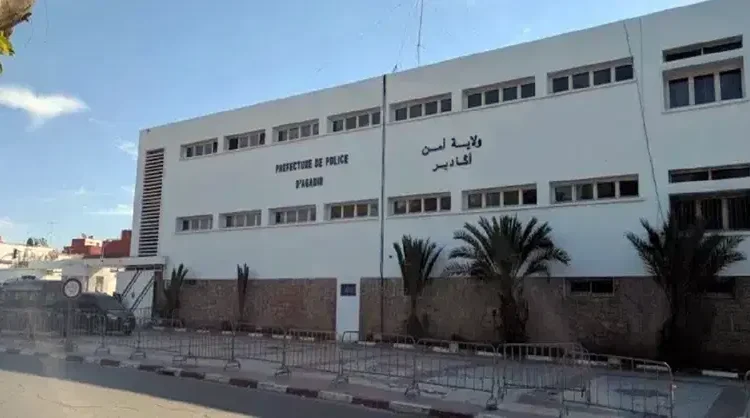 ولاية-أمن-أكادير-تتابع-فايسبوكي-أمام-القضاء-بتهم-مرتبطة-بالتشهير-الإلكتروني