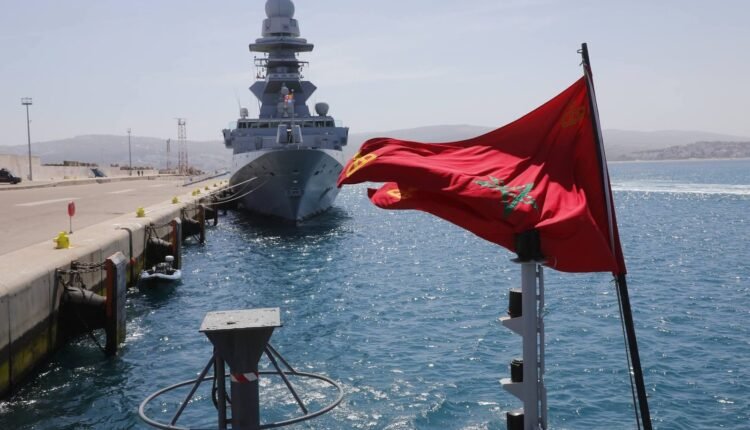 الفرقاطة-الإيطالية-“فيرجينيو-فاسان”-ترسو-بطنجة-لتعزيز-التعاون-البحري-بين-المغرب-والناتو