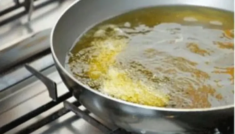 مأساة-أسرية-تازة.-خمسيني-يلفظ-أنفاسه-الأخيرة-بعد-تعرضه-للاعتداء-بالزيت-المغلي-من-زوجته