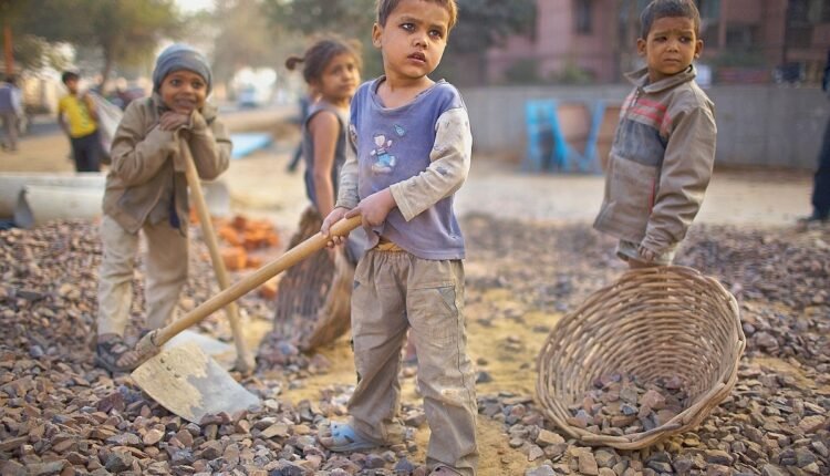 travail-des-enfants-au-maroc-:-103.000-enfances-volees-derriere-les-statistiques-du-hcp